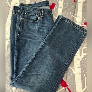 Levi's Straight Leg Jeans